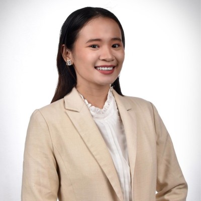Nicole Tan, Executive Recruiter